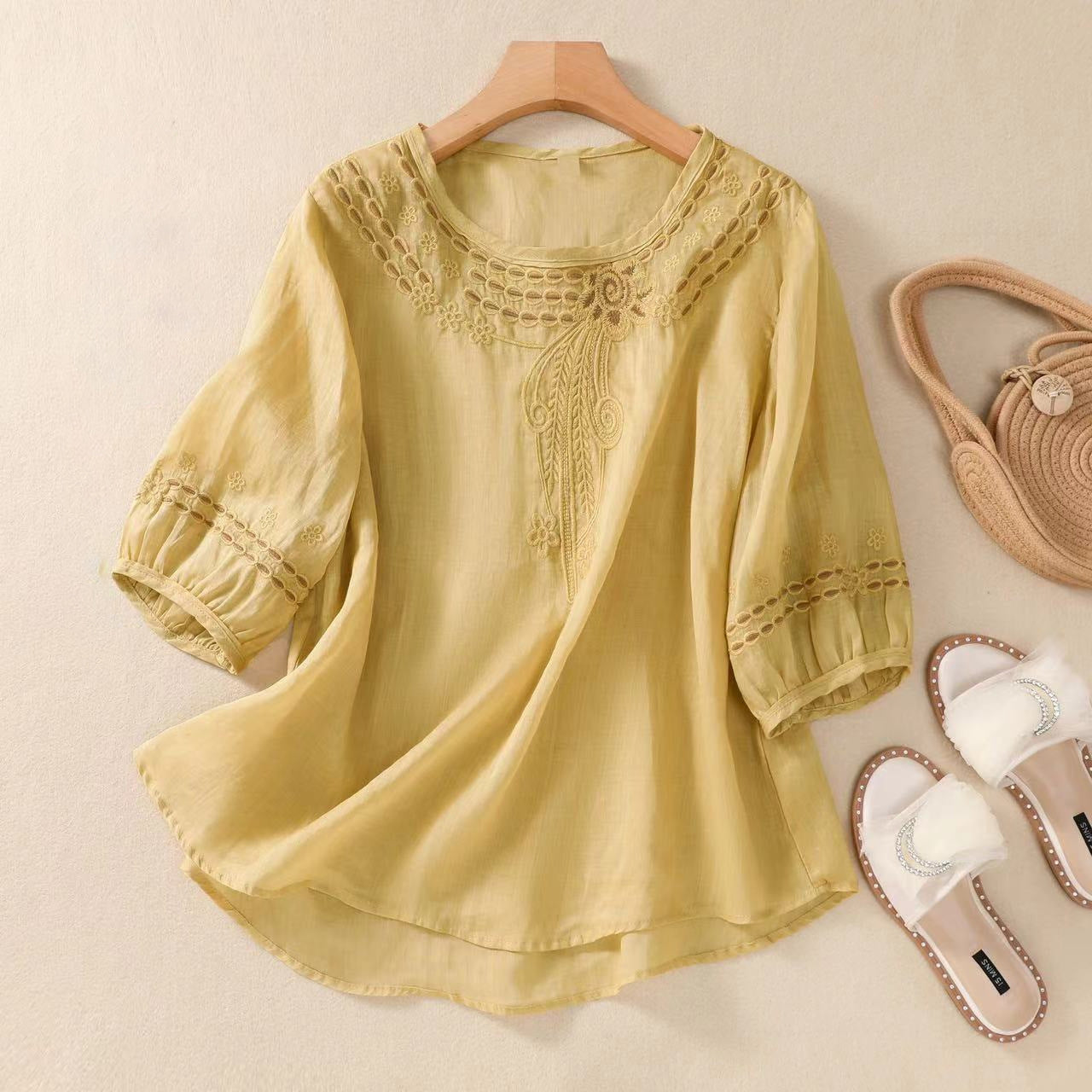 Literary Retro Cotton Embroidered Top (Chinese Style) Half Sleeve | Large Size Loose Fit | Elegant Spring &amp; Summer Wear | CDR260404A037